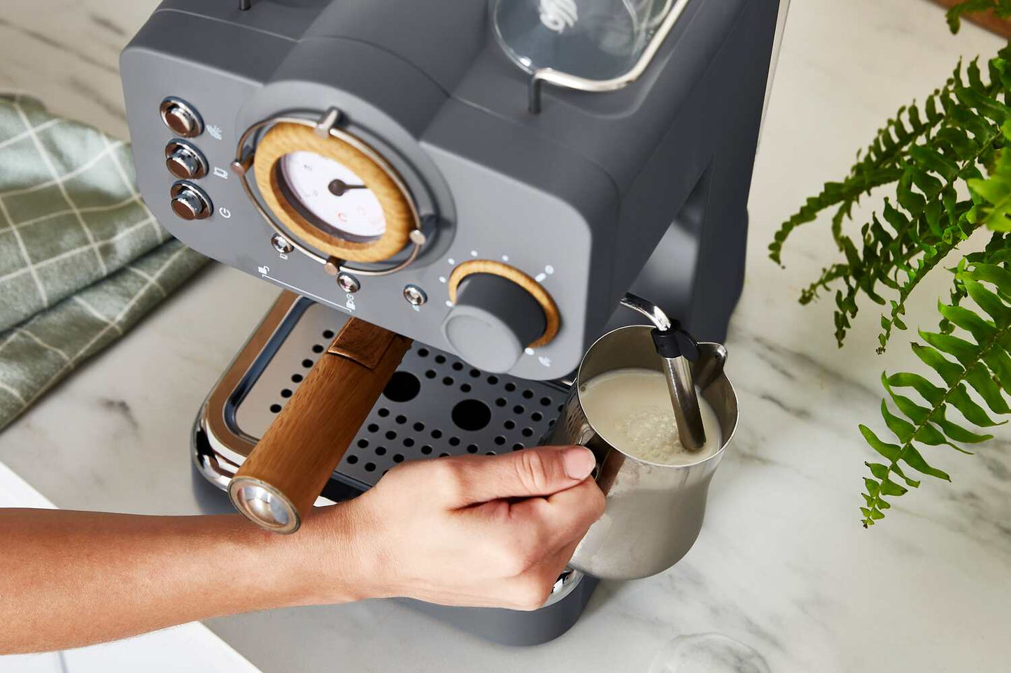 Swan Nordic Espresso Coffee Machine 1.2L - Grey