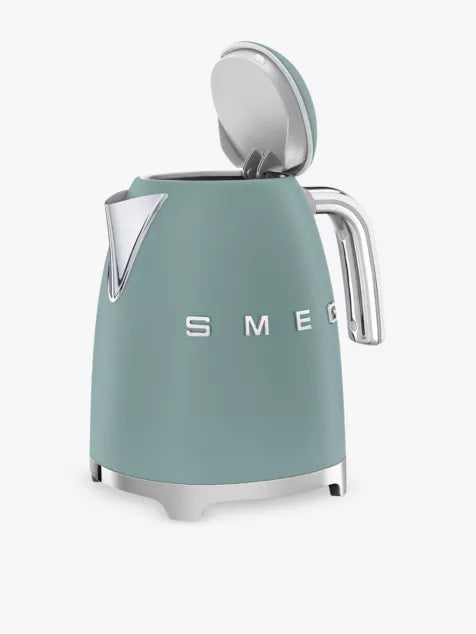 Smeg Emerald Green Kettle in Matte Limited Edition