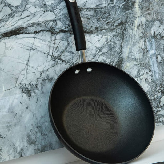 Circulon Total 3-Coat Non-Stick 30cm Stir Frying Pan