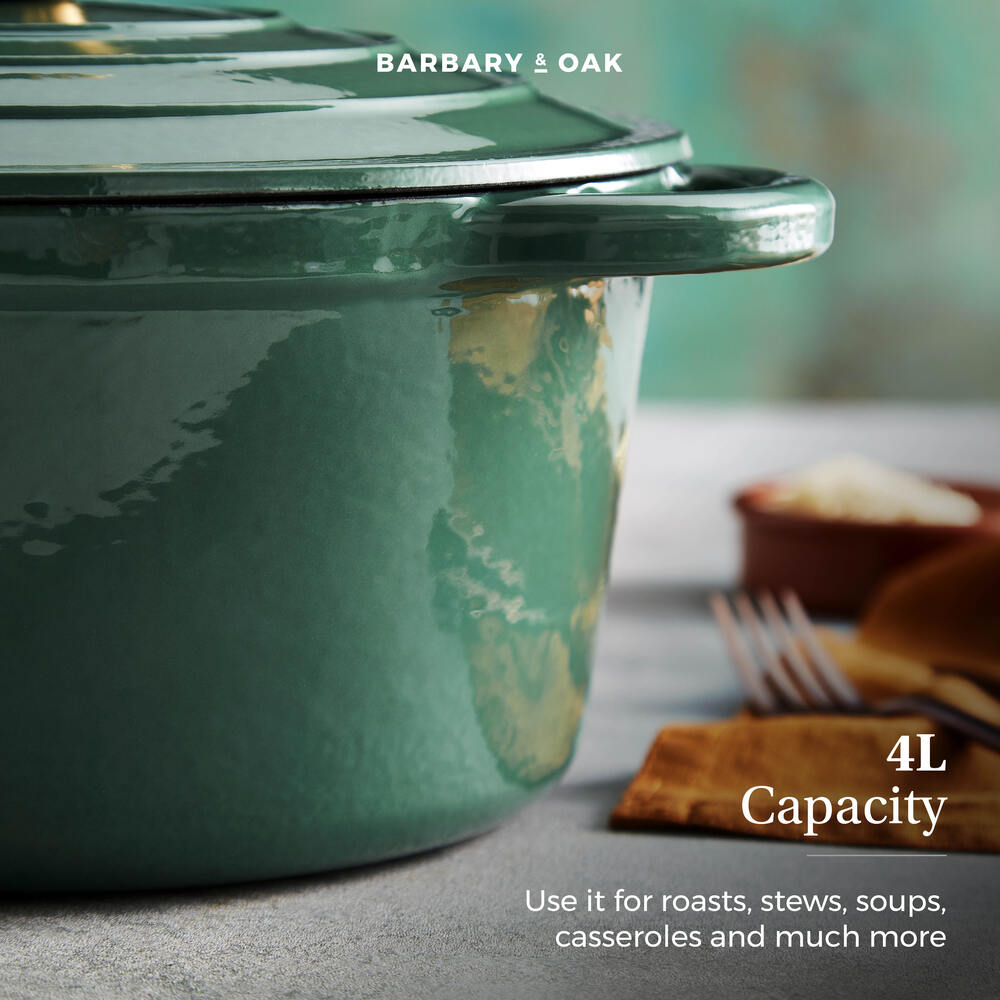 Barbary & Oak Foundry 24cm Cast Iron Casserole Pot - Green