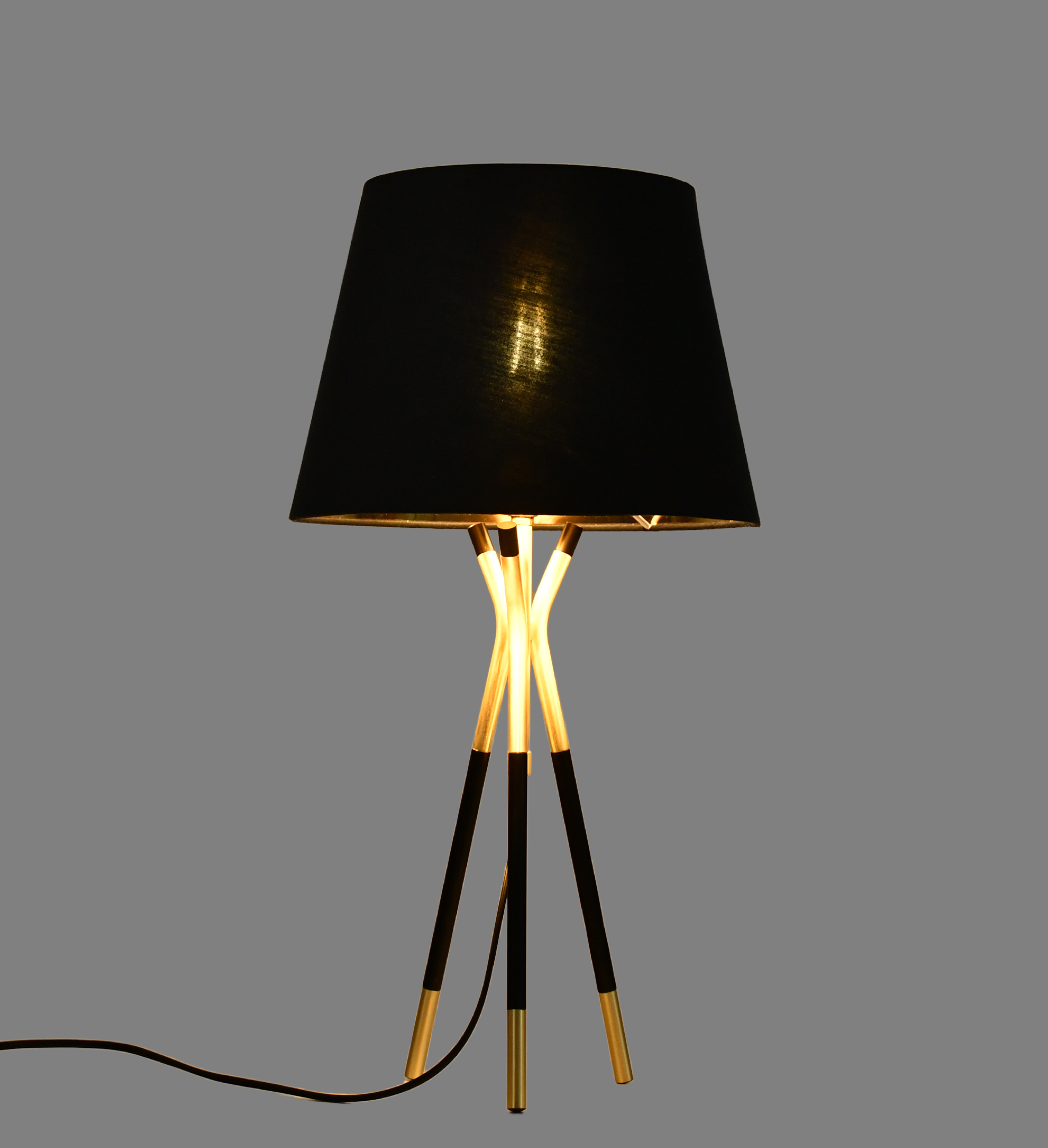The Griffin Table Lamp