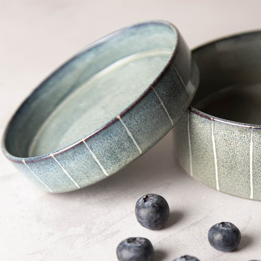 Scruffs Pinstripe Reactive Glaze Pet Saucer - 13cm Grey