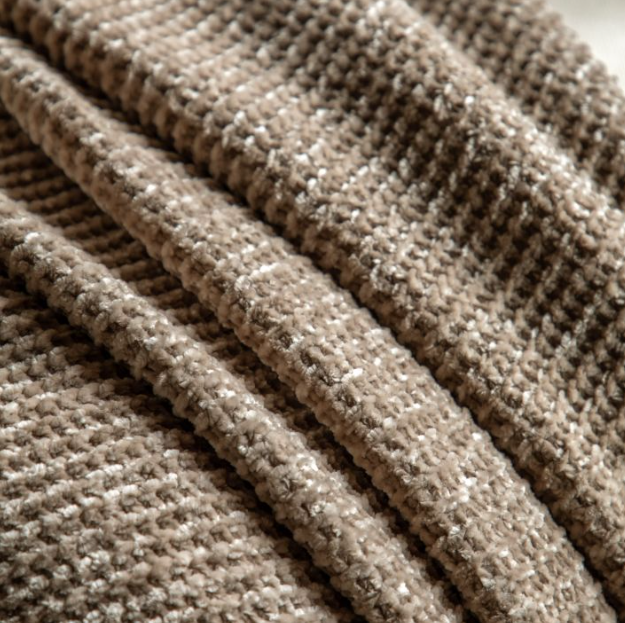 Deco Luxe Chunky Chenille Throw Taupe