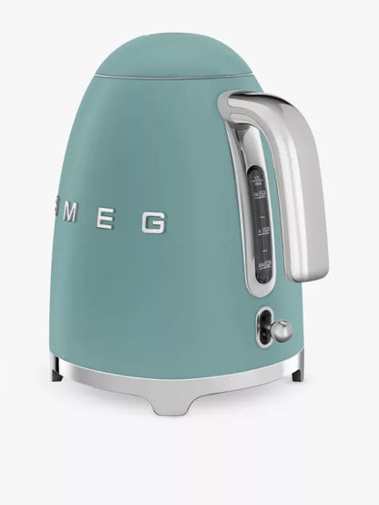 Smeg Emerald Green Kettle in Matte Limited Edition