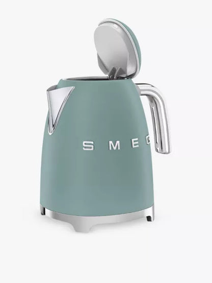Smeg Emerald Green Kettle in Matte Limited Edition