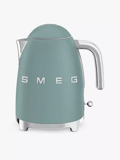 Smeg Emerald Green Kettle in Matte Limited Edition